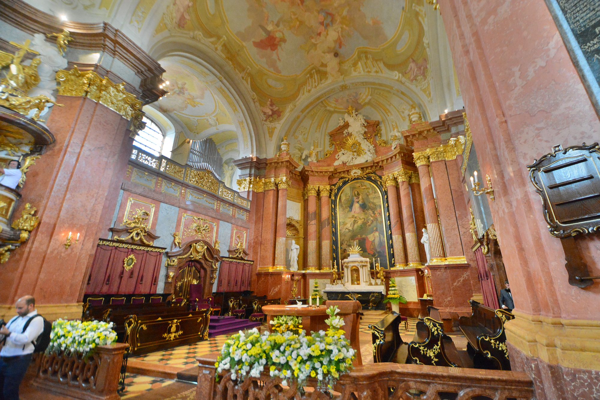 ICOMOS-díjjal ismerték el a székesfehérvári bazilika belső restaurálását